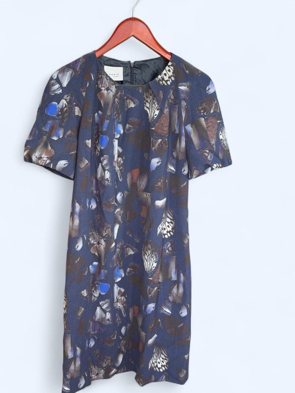 Akris Punto Wool Butterfly Print Cape Sleeve Midi Shift Dress US 8